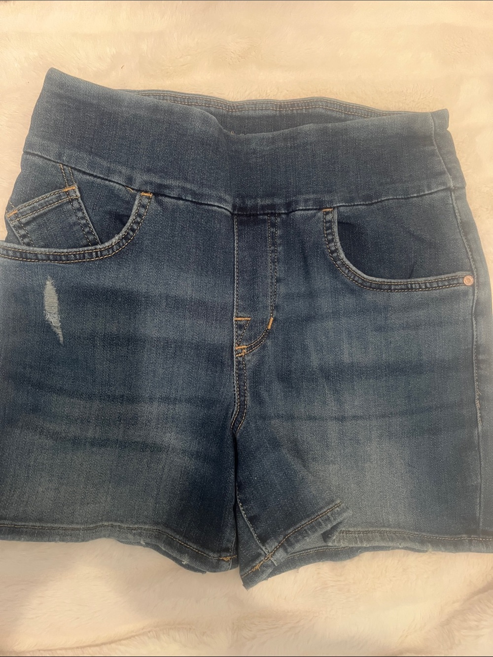 Rock & Republic Medium Blue Stretch Denim Jean Shorts